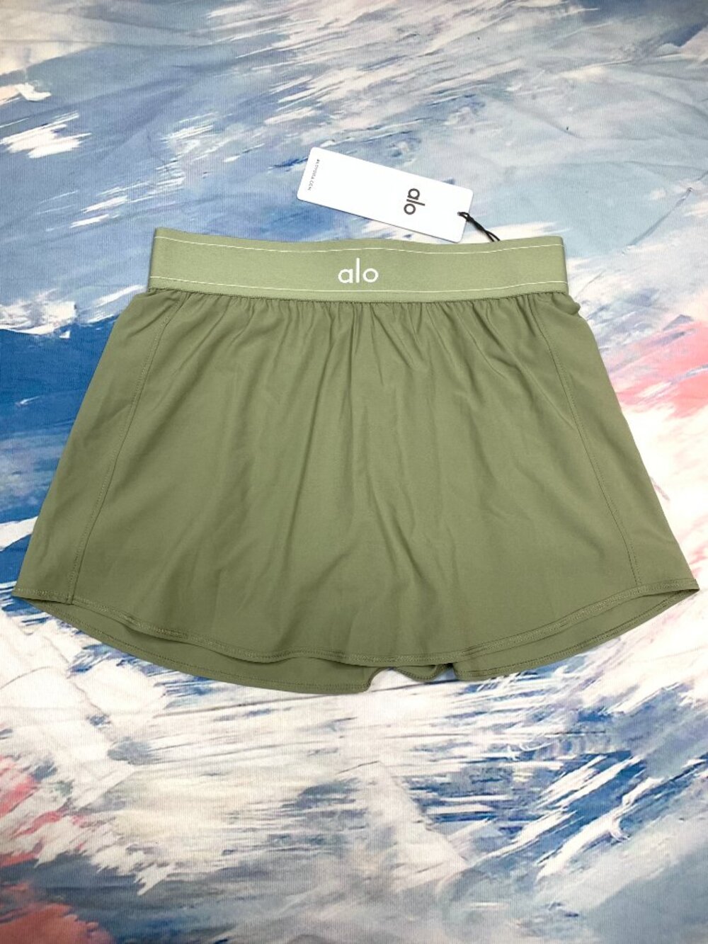 ALO Yoga Dune Grass Tennis Skirt 🌿 New Sporty Casual Mini - Picture 2 of 9